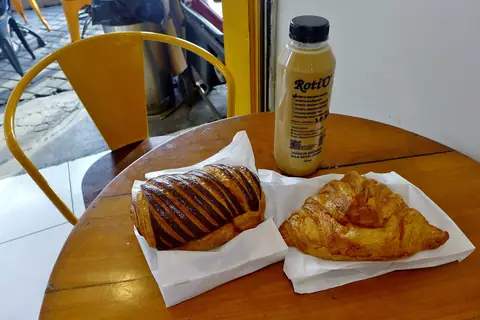 Cravan Cakery photo 3